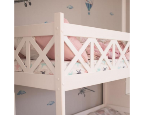 Кровать-домик ''Сальвия'' массив